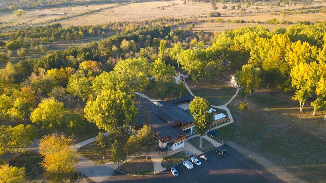 Paradise Park Polski Trŭmbesh Exterior photo