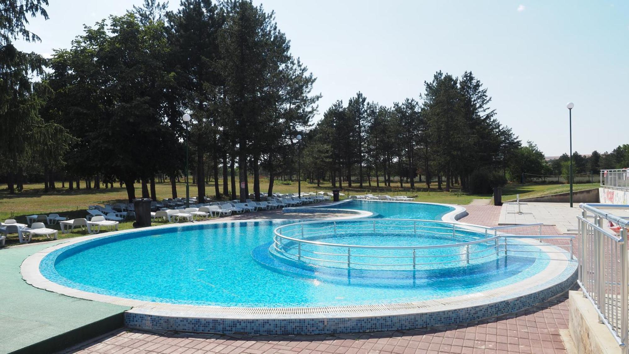 Paradise Park Polski Trŭmbesh Exterior photo